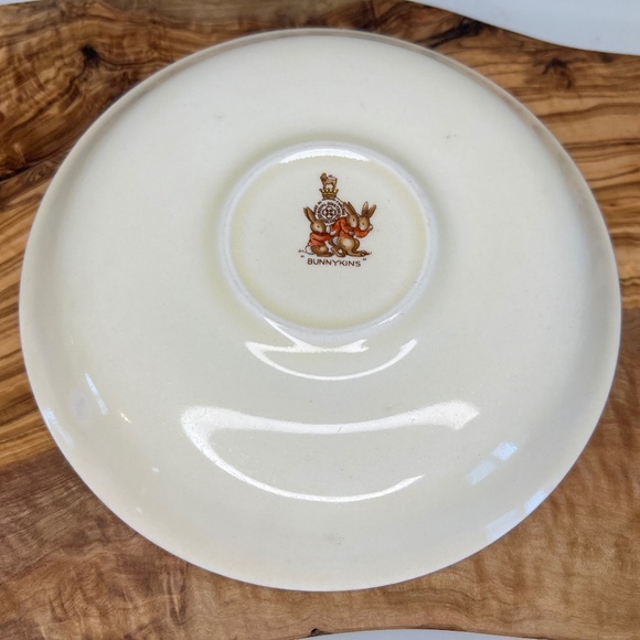 Bunnykins Vintage Royal Doulton 4 Pc. Dish Set ~ Bone China ~ England - Picture 10 of 16